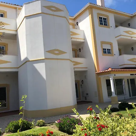 Golf & Praia Del Rey - Obidos -6 Hospedes Exterior photo